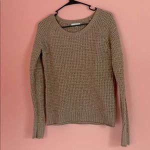 Gap sweater